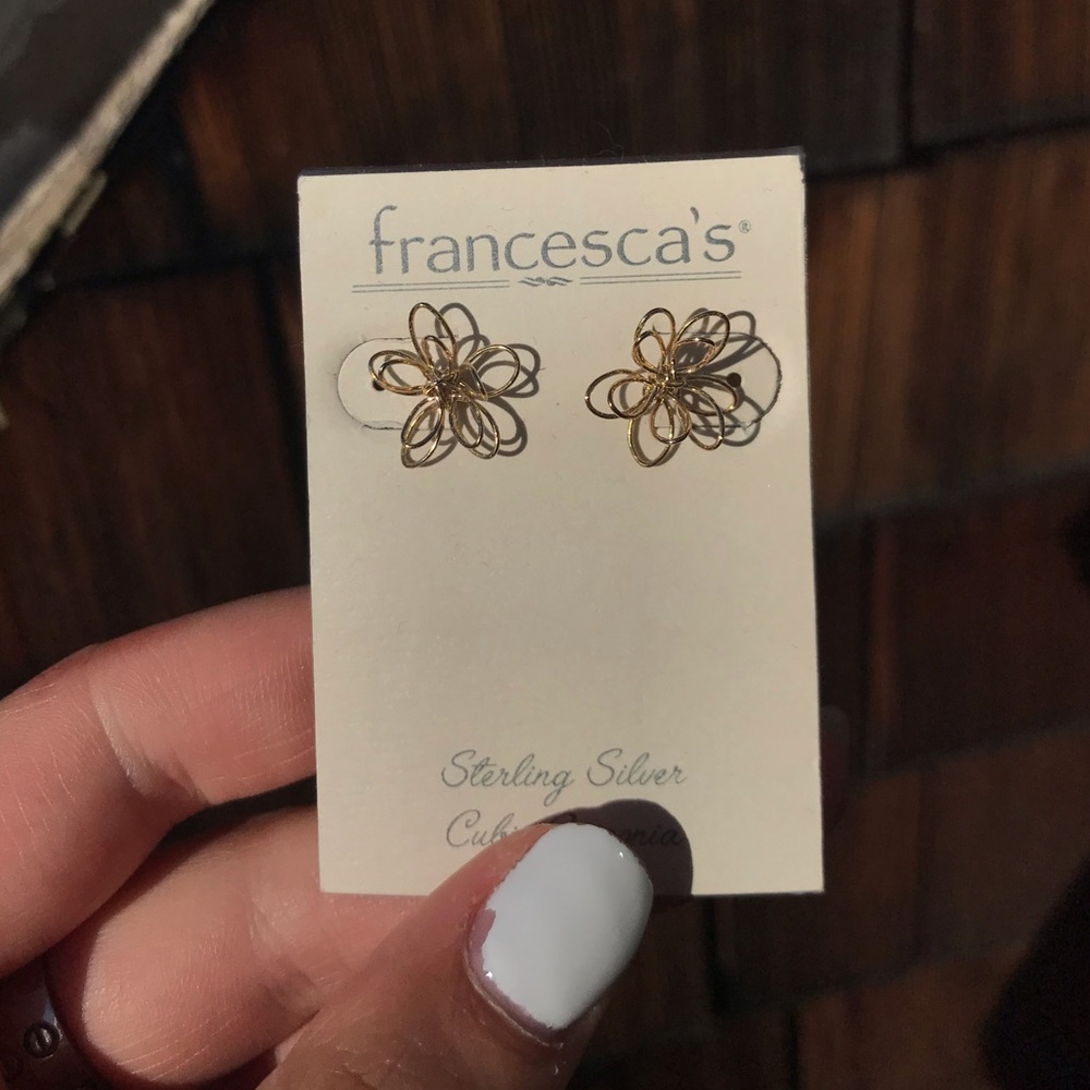 BOGO JEWELRY - Earrings!!💕